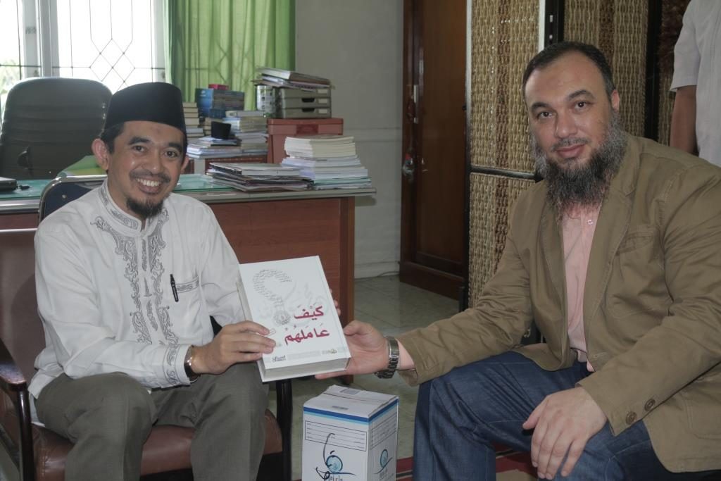 a visit to the office of Wahdah Islamiyah