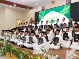 Wisuda MIM